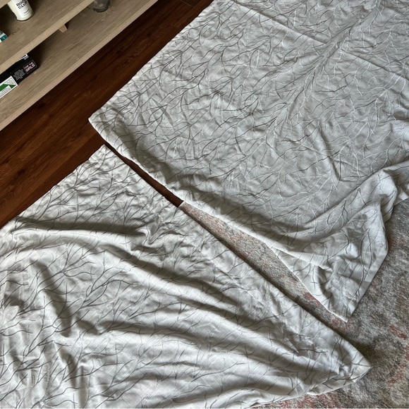 Curtain panels - Picture 6 of 8